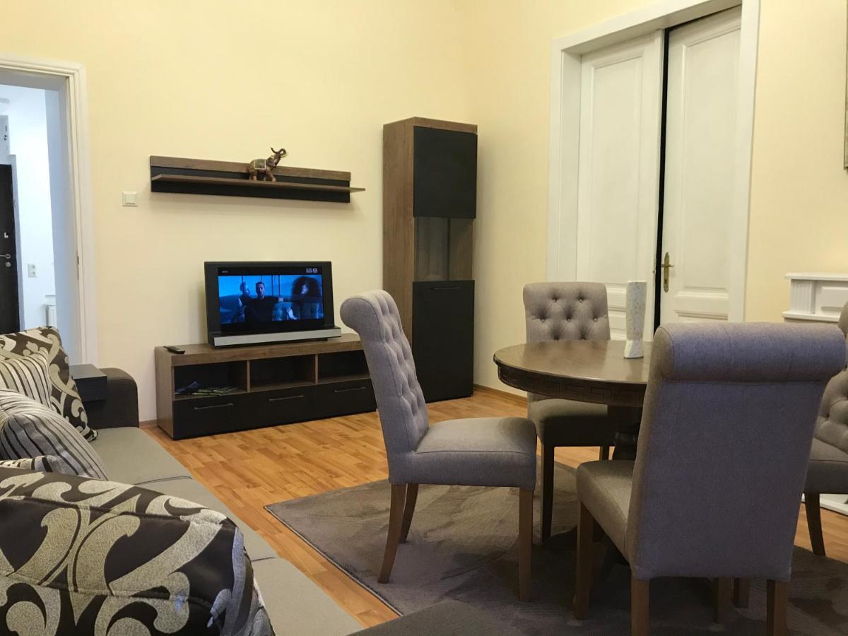 Apartment Suite Mukachevo * Мукачево
