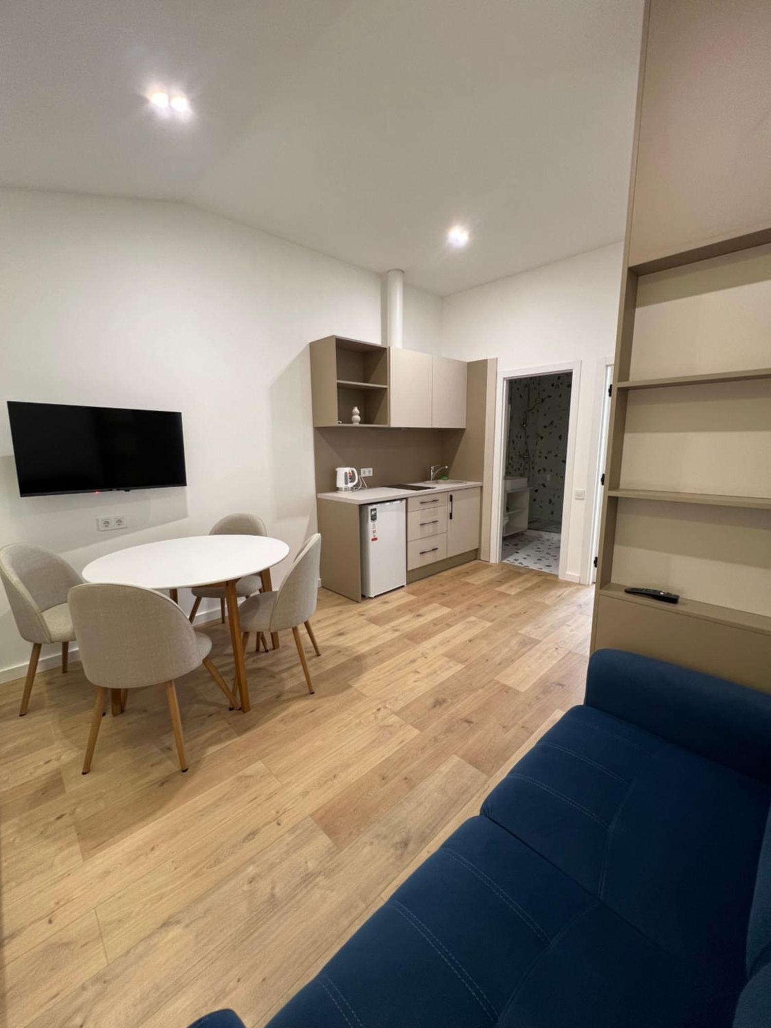Apartment Suite Mukachevo * Mukatschewo