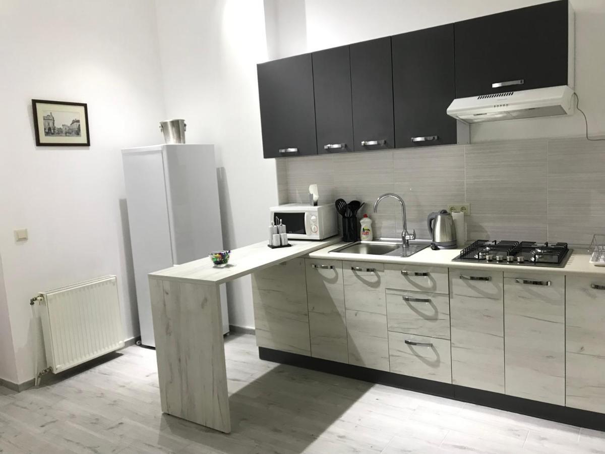 Apartment Suite Mukachevo * Mukatschewo