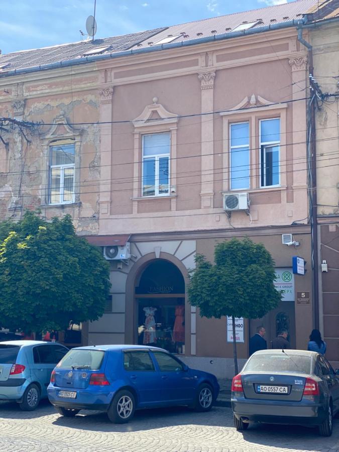 Apartment Apartment Suite Mukachevo